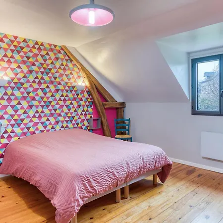5 Bedroom Gorgeous In Holiday home *